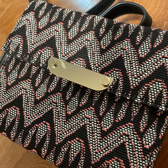 & Other Stories mini crossbody bag - Picture 2 of 6